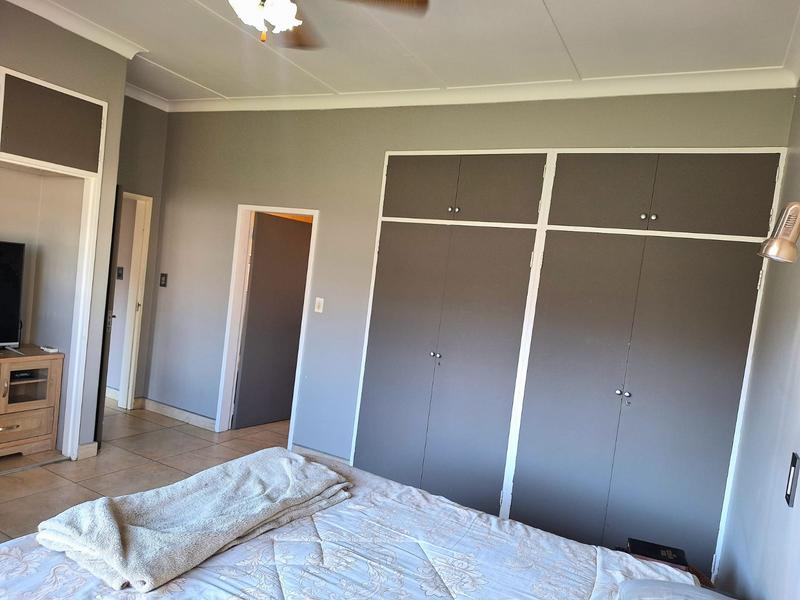 4 Bedroom Property for Sale in Flamwood North West